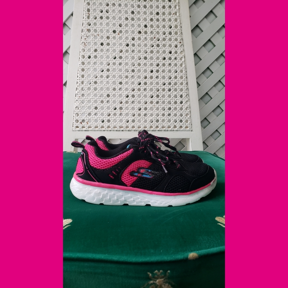Skechers  (toddler girls size 12)